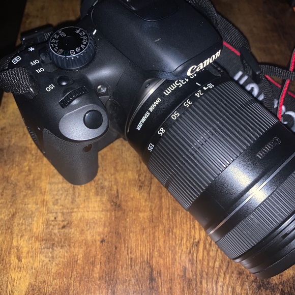 🔥🔥🔥DEAL🔥🔥🔥CANON EOS 550D camera with the BAG - Picture 4 of 7